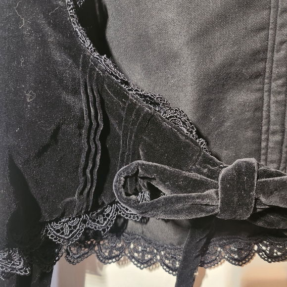 Victorian Maiden Velveteen Flare Sleeve Bolero Black Vintage Lolita EGL Y2K - Picture 3 of 5